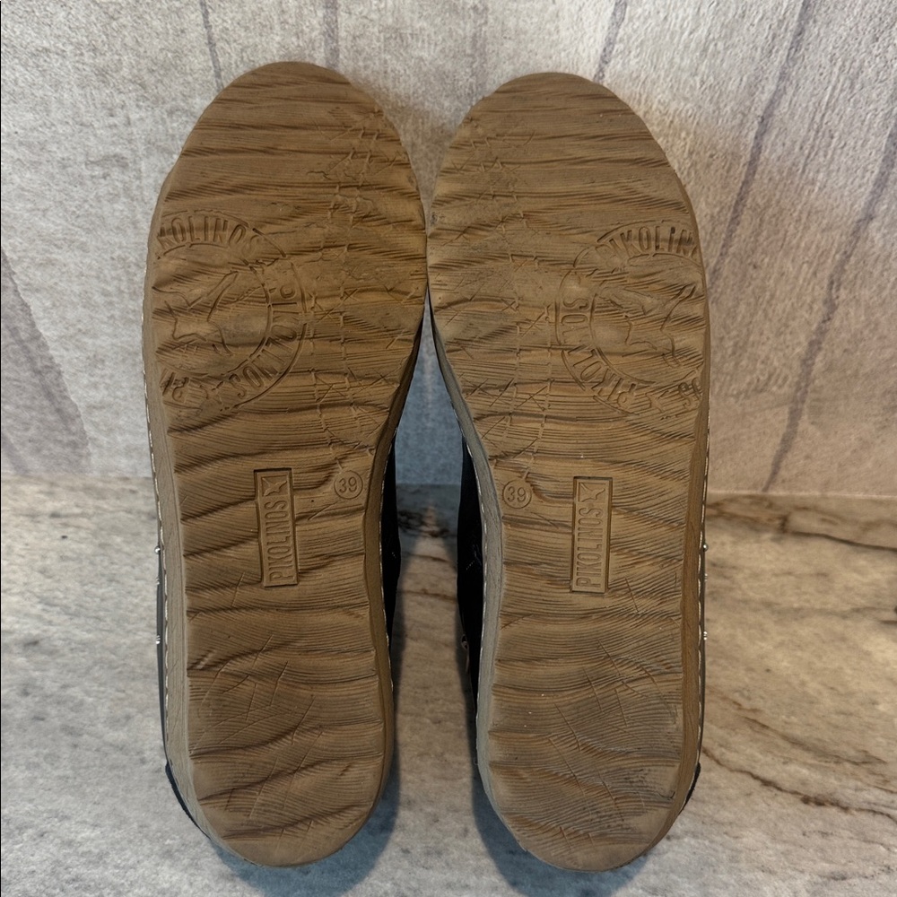 Pikalinos Black High-Top Leather Sneakers with Studs - Picture 5 of 5